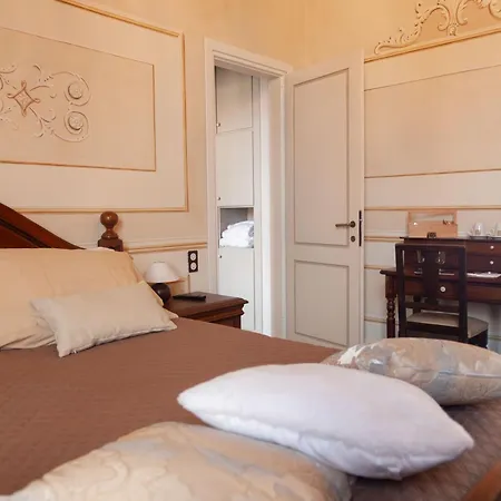 Ghiringhelli Bed & Breakfast 4*